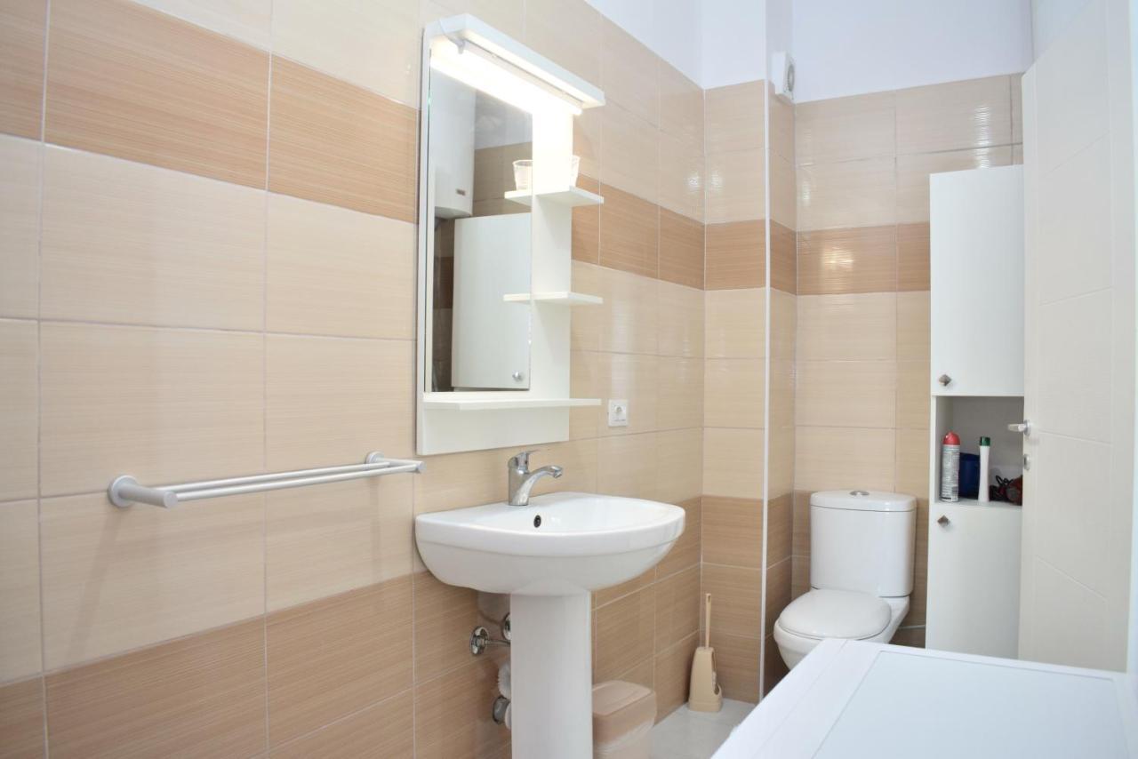 Sea View Apartment - 007 Vlore Ngoại thất bức ảnh